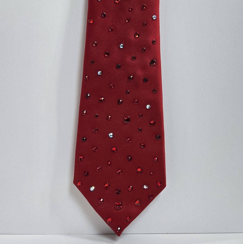 Red Rhinestone Tie - Picture 4 of 8